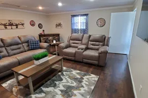 Image of Pet Friendly Home with Fenced in Yard