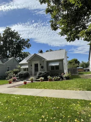 Image of “Fairview Haven,” built in 1937 is a very cozy space.