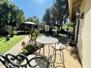Image of Private Garden Oasis ->Bring Family Together. 15mins to the famous Surf Beaches