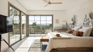 Image of Luxury single-storey Villa on French Riviera , View & heated swimming pool