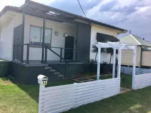 Image of Cute miners cottage in CBD. 10min drive to Hunter Valley vineyards