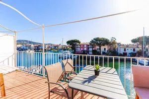 Image of Renovated 2\/3-room apartment in Port Grimaud - mezzanine and A\/C