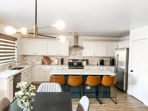 Image of Family friendl 4 BR + king bed + outdoor dinning!