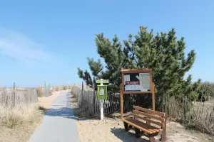 Image of Fantastic Location on Saulsbury St with a 3-night weekend option