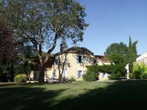 Image of 5-star property, heated pool, tennis, golf, gym, 2.5 acre park