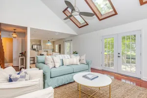 Image of Charleston-area 3BR, Close to Beach or Downtown, Walk to Shem Creek