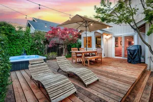 Image of Spacious Oasis, Backyard Rose Garden Hot Tub 3BR\/2BA. 5 mins to vineyards!