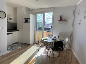 Image of Lumineux T2 situe dans l'hyper centre de Tours