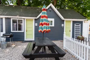 Image of Cottage 5-6 - 2 Bedroom / 1 Bath End Unit