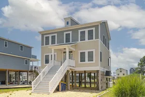 Image of Octopus's Garden - Gorgeous Waterfront in Captain's Cove!