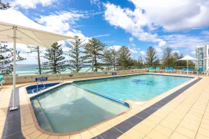Image of Beachfront 2-Bed with Pool, BBQ & Tennis Court