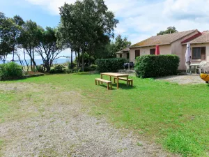 Image of Beautiful apartment in villa for 2 people with WIFI, terrace and parking