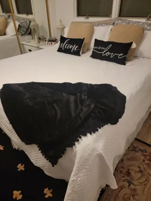 Image of Beautiful spacious Suite guest house