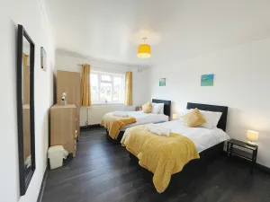 Image of 3 bed apartment, free WIFI & Netflix, discounts on long term