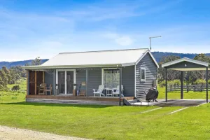 Image of Wakefields - an enchanting mountain view cottage