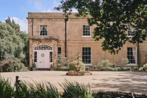 Image of The Manor Holcombe Luxury House Pool & Hot-tub