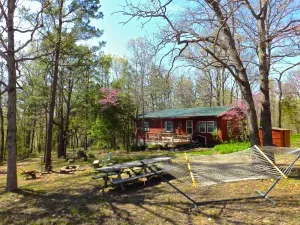 Image of Scenic Indian House Bluff Cottage is Secluded Above the Gasconade River Valley