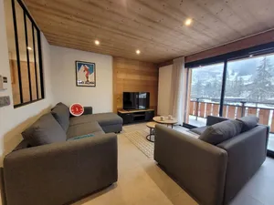 Image of Résidence Le Nantaux - Appartement lumineux, dans un chalet entièrement rénové, centre station MAE-0931