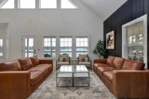 Image of New*Luxe Lakefront*Fully Loaded*Hot Tub*Fire Pit
