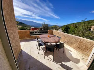 Image of Top of villa 170m2, large terrace, quiet in the countryside.