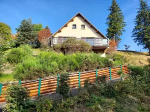 Image of AGREABLE CHALET à BESSE au coeur de la nature Berthelage