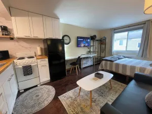 Image of Twin Oaks Extended Stay Studio - 2817 Apt 3