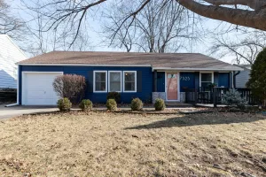 Image of Family Friendly Kansas City Ranch in the Center of it All