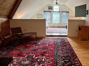 Image of Large Loft Studio in Village