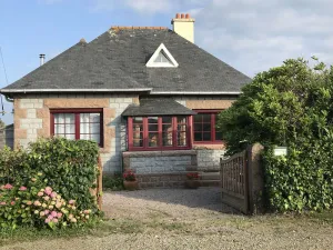 Image of Ker C'hregen 3*** listed house, garden and Wifi included, 300 metres from the beach