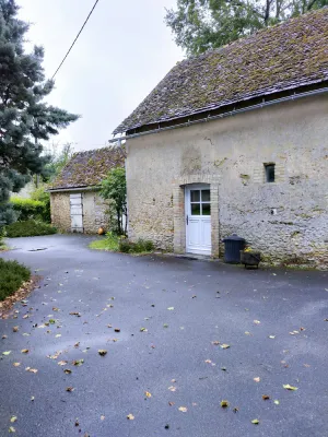 Image of Studio Équipé au Calme Proche Toutes Commodités
