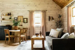 Image of Lawless Log Cabin - cozy, newly renovated cabin