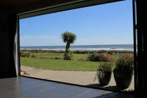 Image of Stunning views of the Tasman Sea