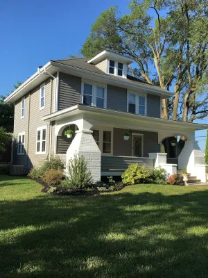 Image of Comfortable Craftsman Getaway! 4 Bedrooms, close to Dutch Wonderland!