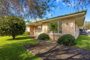 Image of Beach Haven 1 - Easy walk to Beach, Shops, Cafes and Restaurants. Ducted Air.
