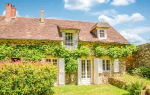 Image of Nice home in Janailhac with WiFi