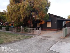 Image of 00 ADDISON 3BR Cottage Home...