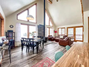 Image of Just Renovated! Cozy Cabin backed by Aspens, Pet Friendly \/ Family Friendly - Aspen Acres
