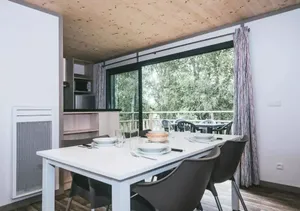 Image of Residence du Domaine du Moulin Neuf - 3 room cottage 4 people Lake View