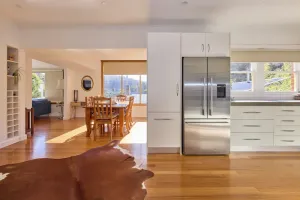 Image of Charming Renovated Home Near Cataract Gorge – Your Perfect Launceston Getaway
