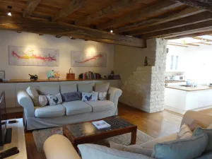 Image of Le Chevalier, Puligny-Montrachet. Superb, 3 bdr\/3bth, Village home, terrace