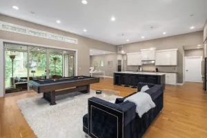 Image of Large Open Home - Gourmet Kitchen - Pool Table