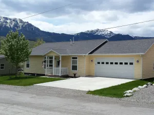 Image of The Yellow Cottage in Yellowstone