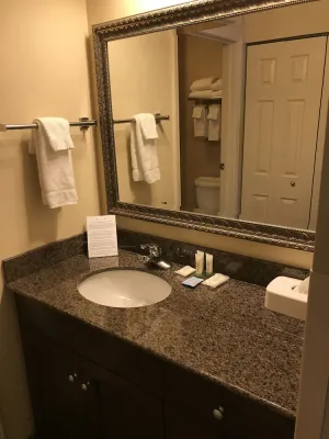 Image of Hawthorn Suites by Wyndham Williamsville Buffalo Airport