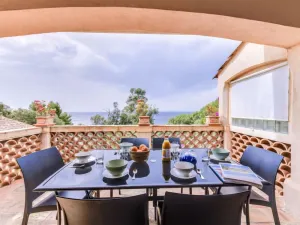 Image of L'Oustalounet by Interhome