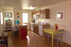 Image of Downtown Charmer-2 bed\/2 bath