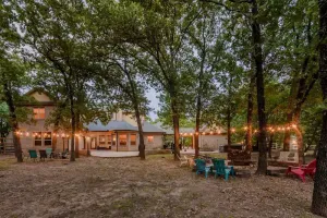 Image of Lake Lewisville Family Getaway-Lake Toys, HotTub, Mini Golf, Theater, Kids Room!