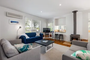 Image of FRIMMELL FAMILY RETREAT, RELAX, UNWIND IN PORTSEA