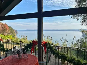 Image of On the lake AND in Downtown Eufaula