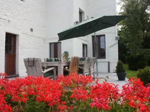 Image of Holiday Home in Gimnye With Garden