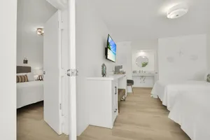 Image of Boutique Hotel 2 Double Beds 1 block to the beach!
